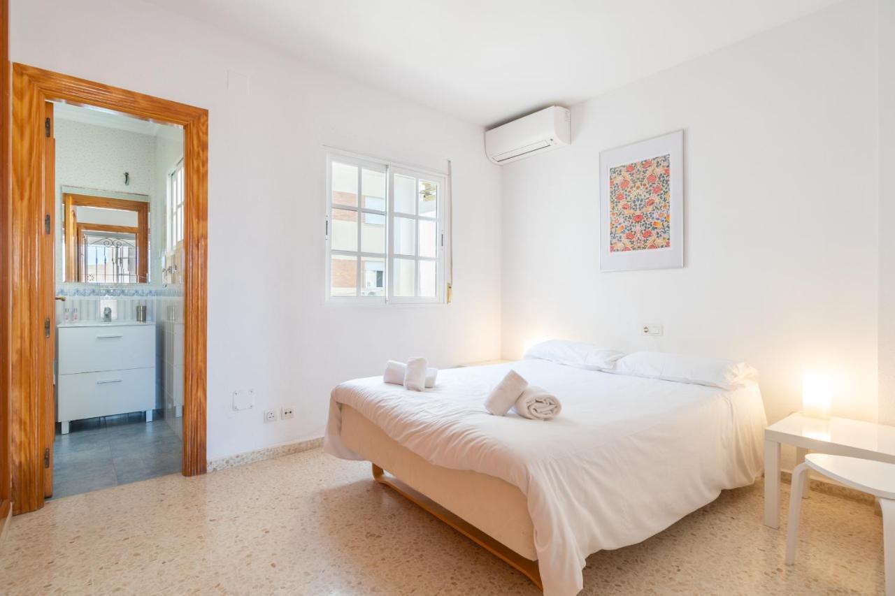 Delighful House Next To The By Renthas Holiday home La Cala Del Moral